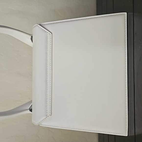 Jacquemus like new white le grande chiquito - Picture 2 of 3